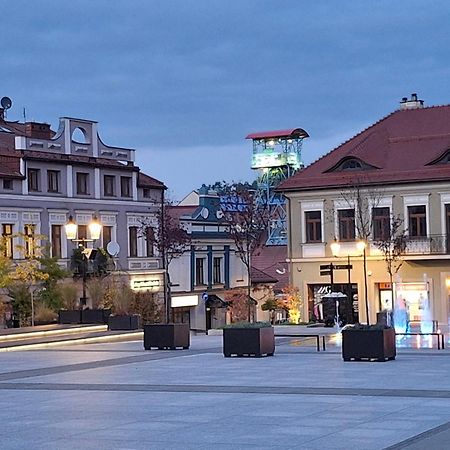 Klimatyczny Apartament Przy Bochenskim Rynku. Bochnia Exterior foto