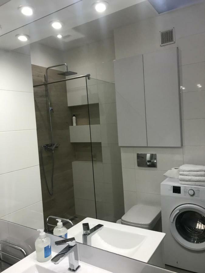 Klimatyczny Apartament Przy Bochenskim Rynku. Bochnia Exterior foto